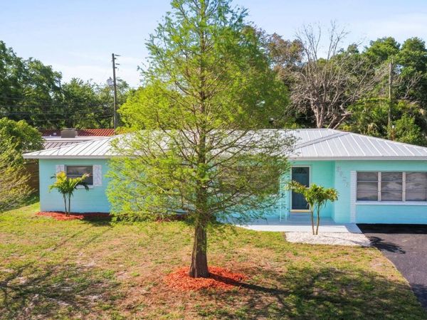 3526 AZALEA PLACE , LARGO, FL 33771