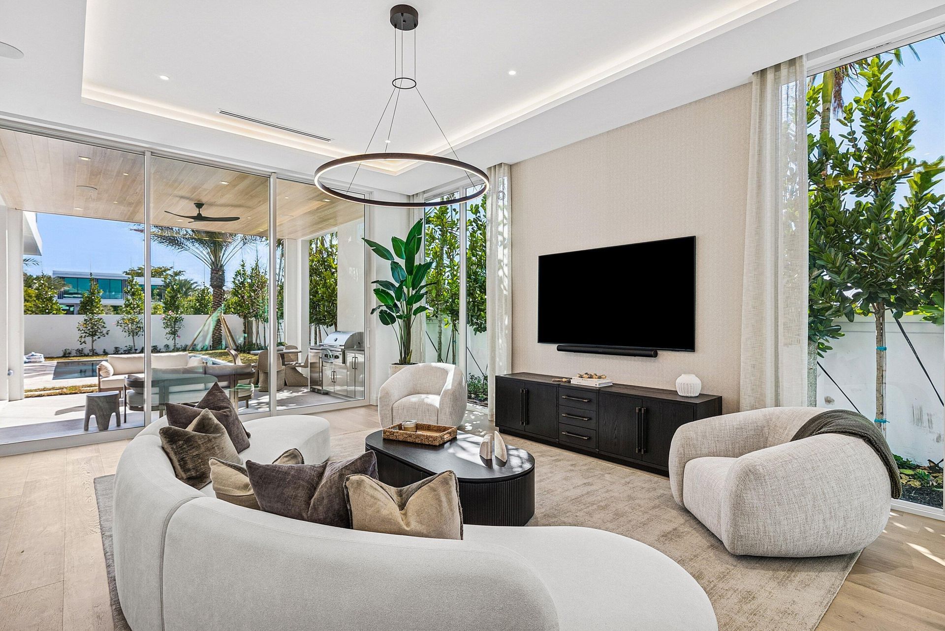 330 Grove Place, Delray Beach, FL 33444 Photo