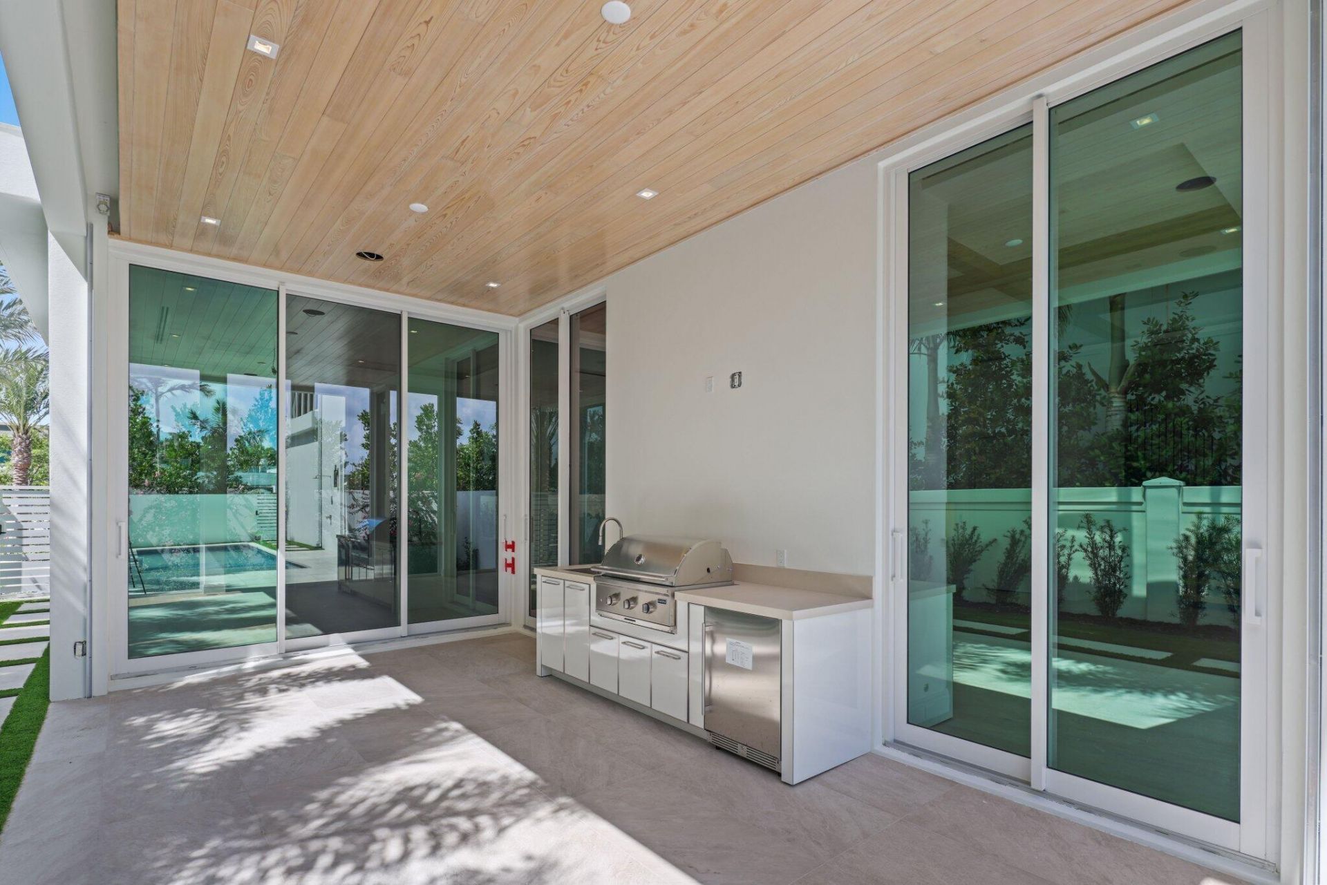 330 Grove Place, Delray Beach, FL 33444 Photo