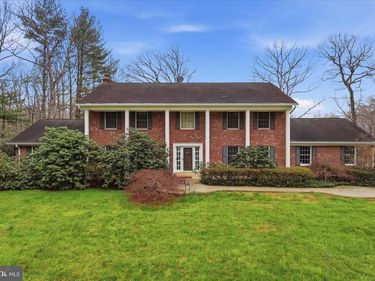 5605 SMOKE RISE LANE, FAIRFAX STATION, VA 22039