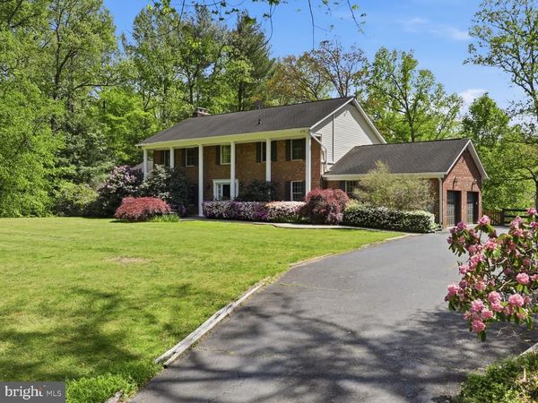 5605 SMOKE RISE LANE, FAIRFAX STATION, VA 22039