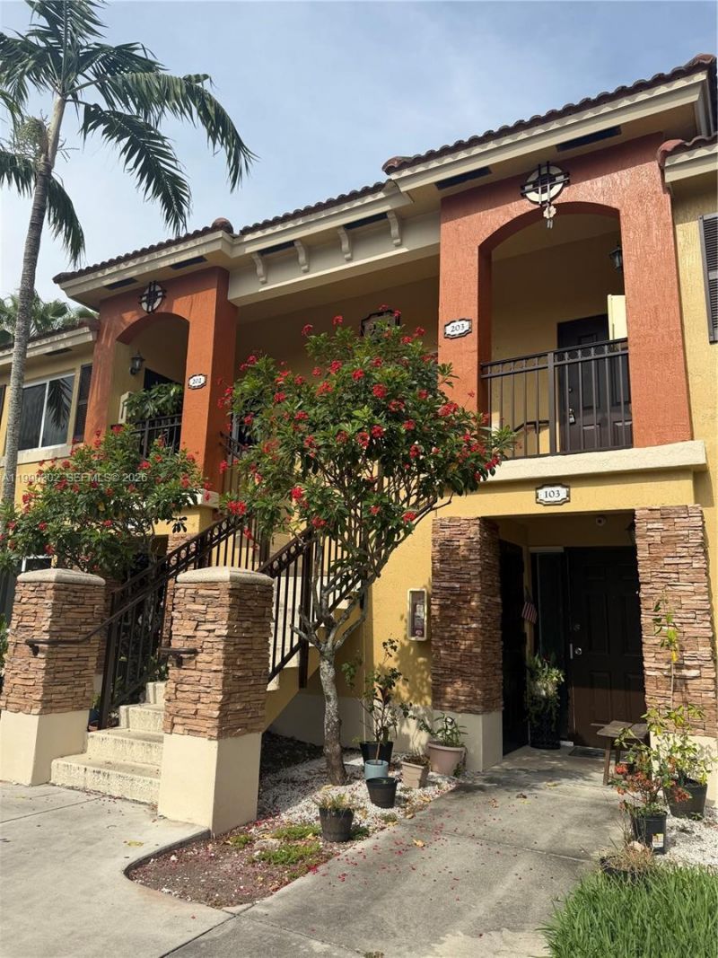 935 NE 33rd Ter, Unit 203, Homestead, FL 33033 Photo