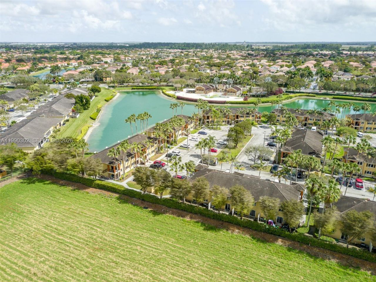 935 NE 33rd Ter, Unit 203, Homestead, FL 33033 Photo