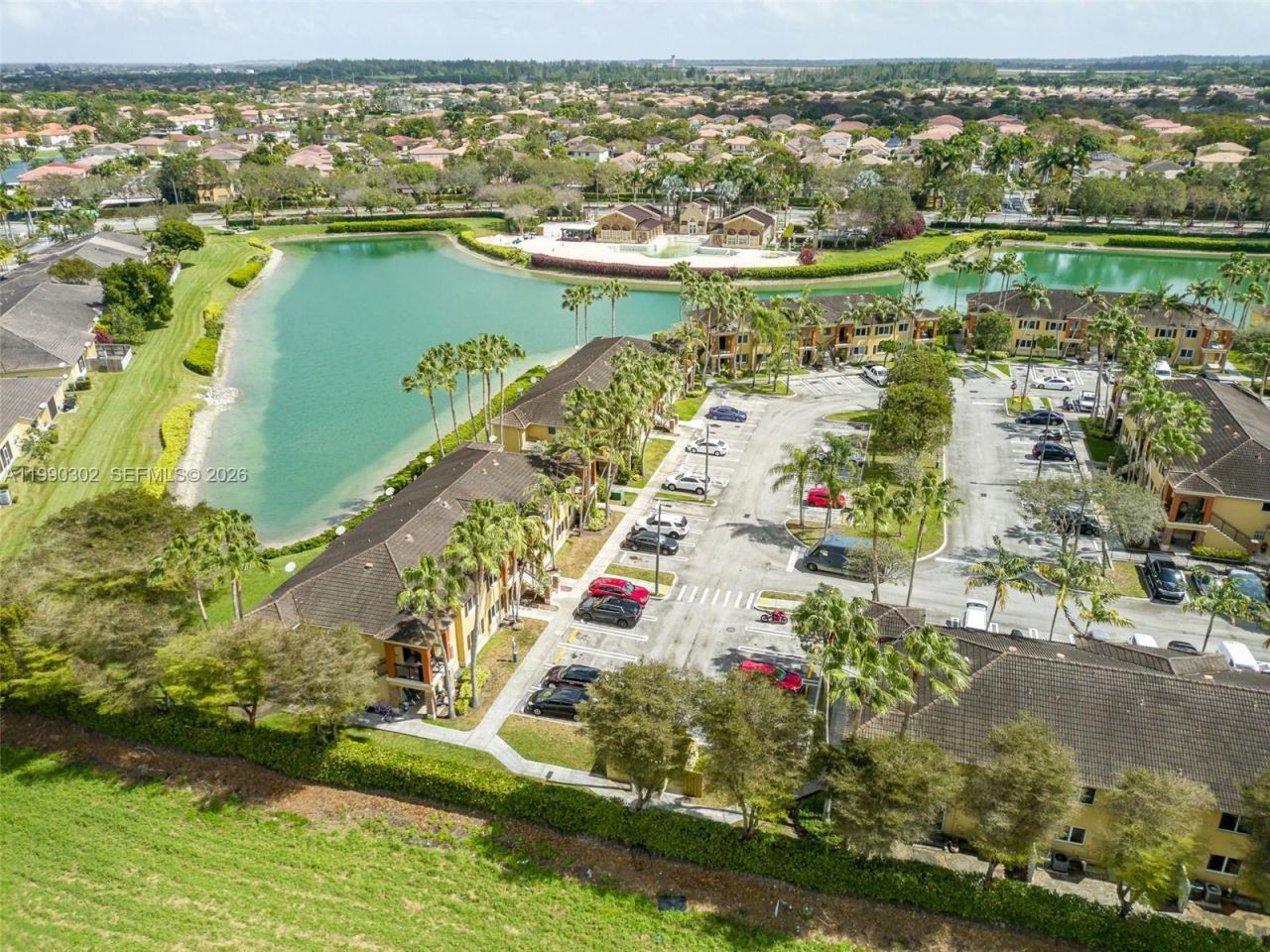 935 NE 33rd Ter, Unit 203, Homestead, FL 33033 Photo
