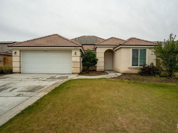 6518 Bangor Place, Bakersfield, CA 93313