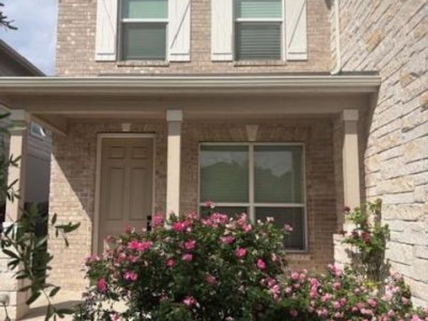 504 Ayinger LN, Austin, TX 78728