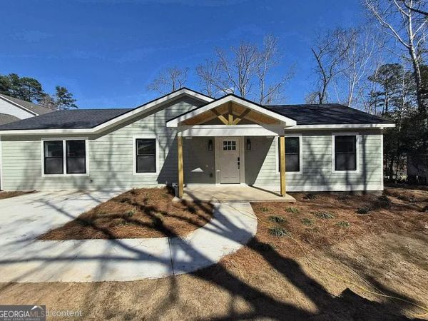 123 Harriett Circle NE, Milledgeville, GA 31061