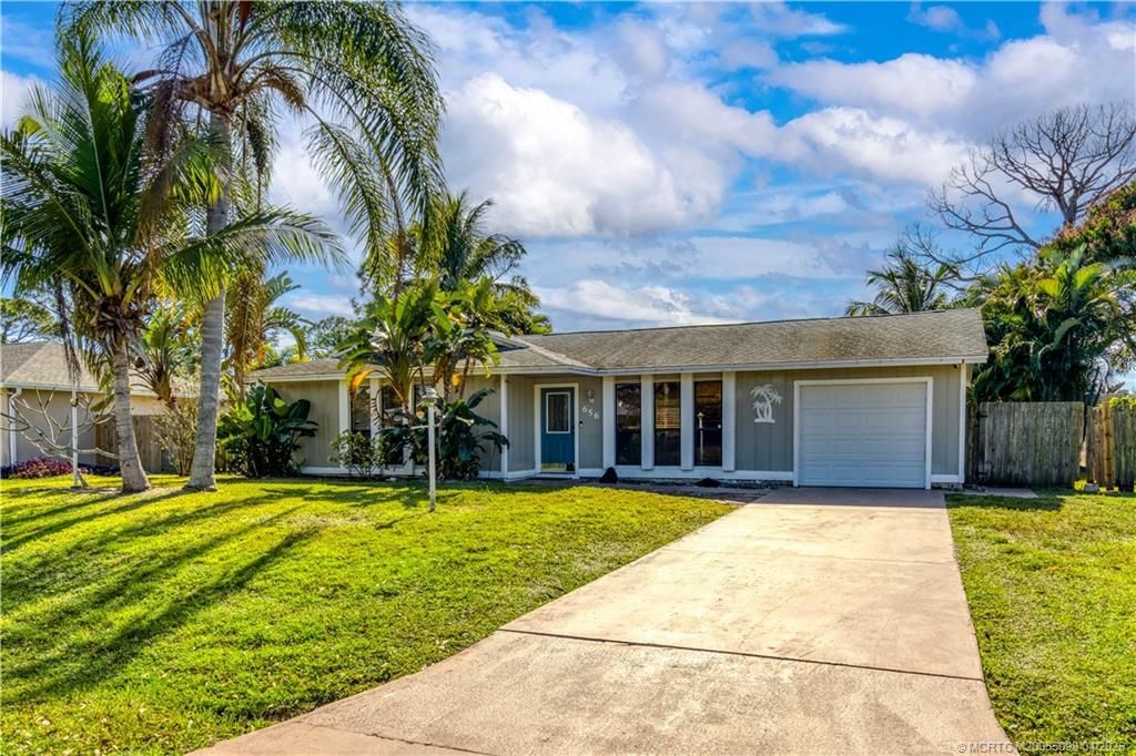 656 SE Ron Rico Terrace, Port Saint Lucie, FL 34983 Photo