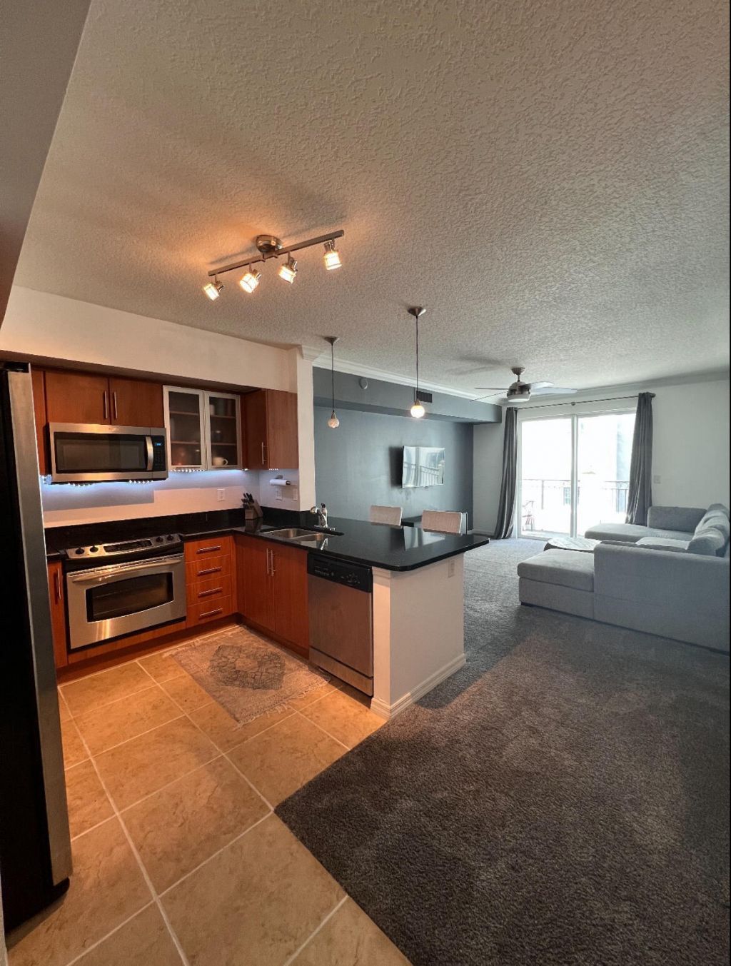 600 S Dixie Highway, Unit 551, West Palm Beach, FL 33401 Photo