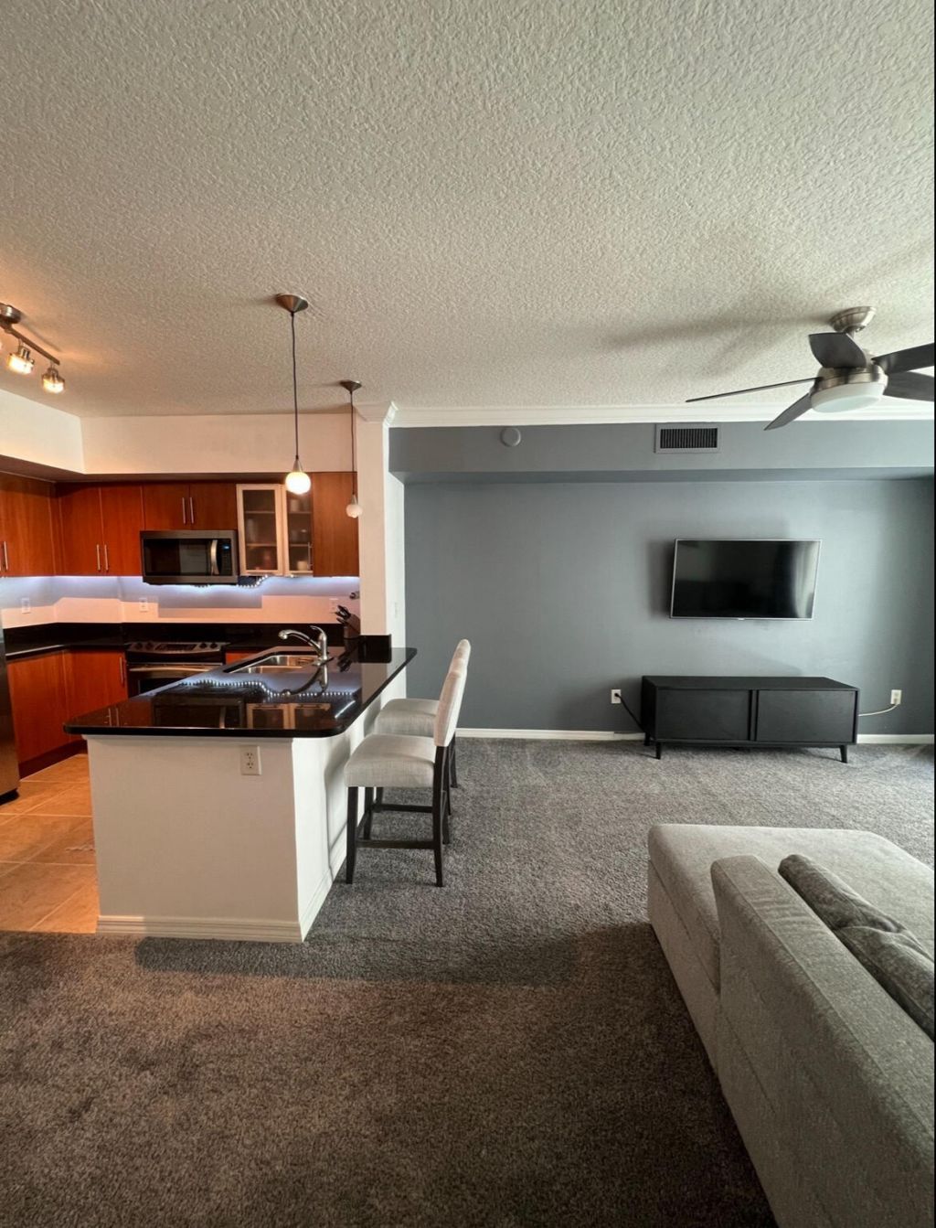 600 S Dixie Highway, Unit 551, West Palm Beach, FL 33401 Photo