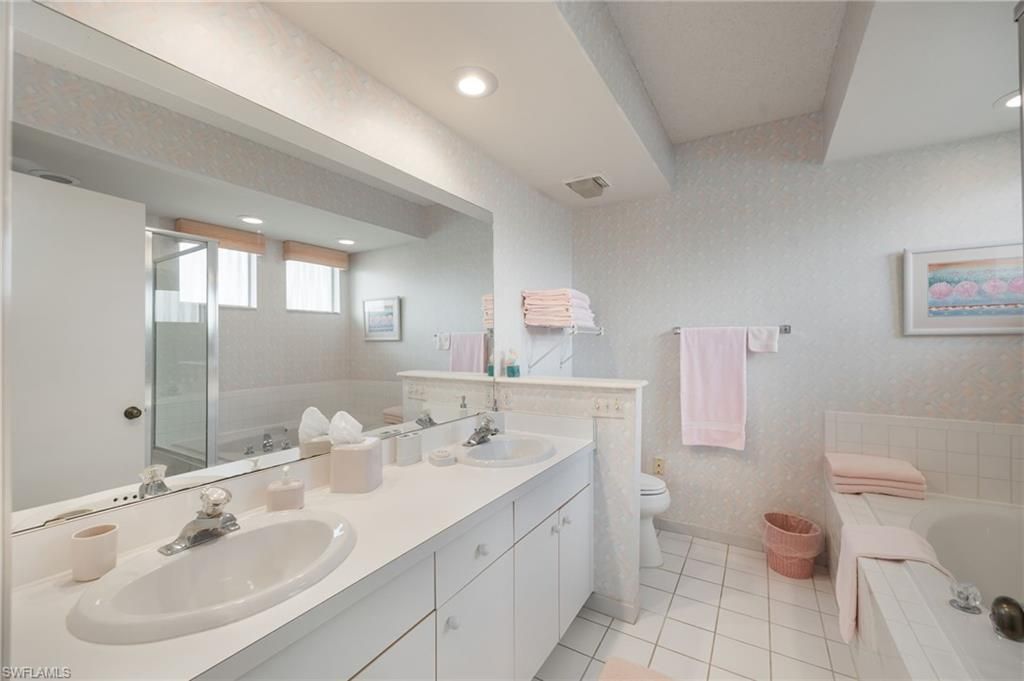 760 Willowbrook Dr, Unit 1208, Naples, FL 34108 Photo