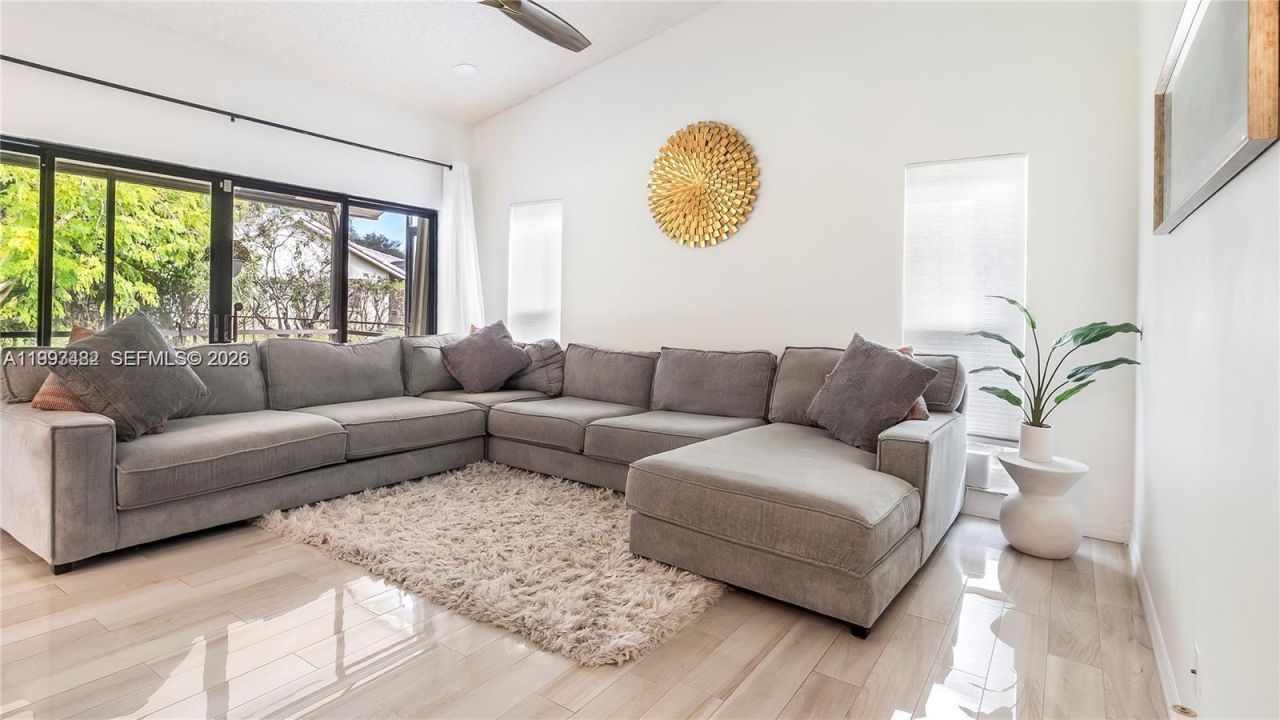 7101 NW 40th St , Coral Springs, FL 33065 Photo