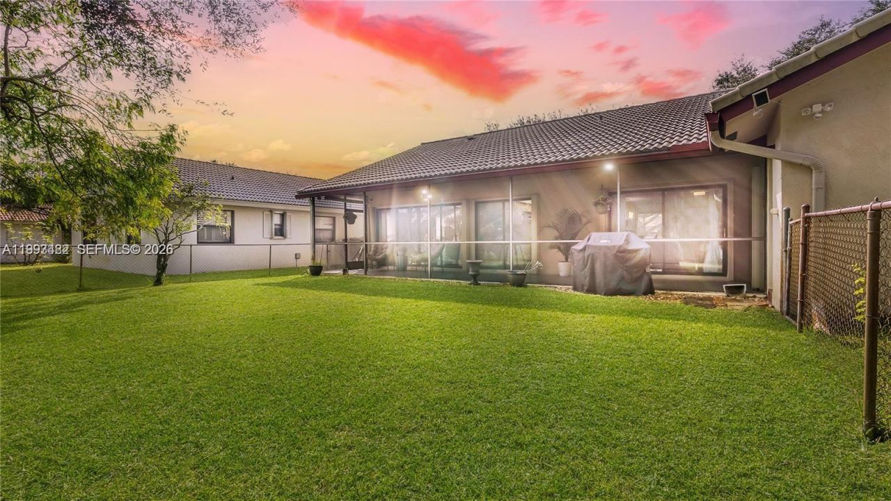 7101 NW 40th St , Coral Springs, FL 33065 Photo