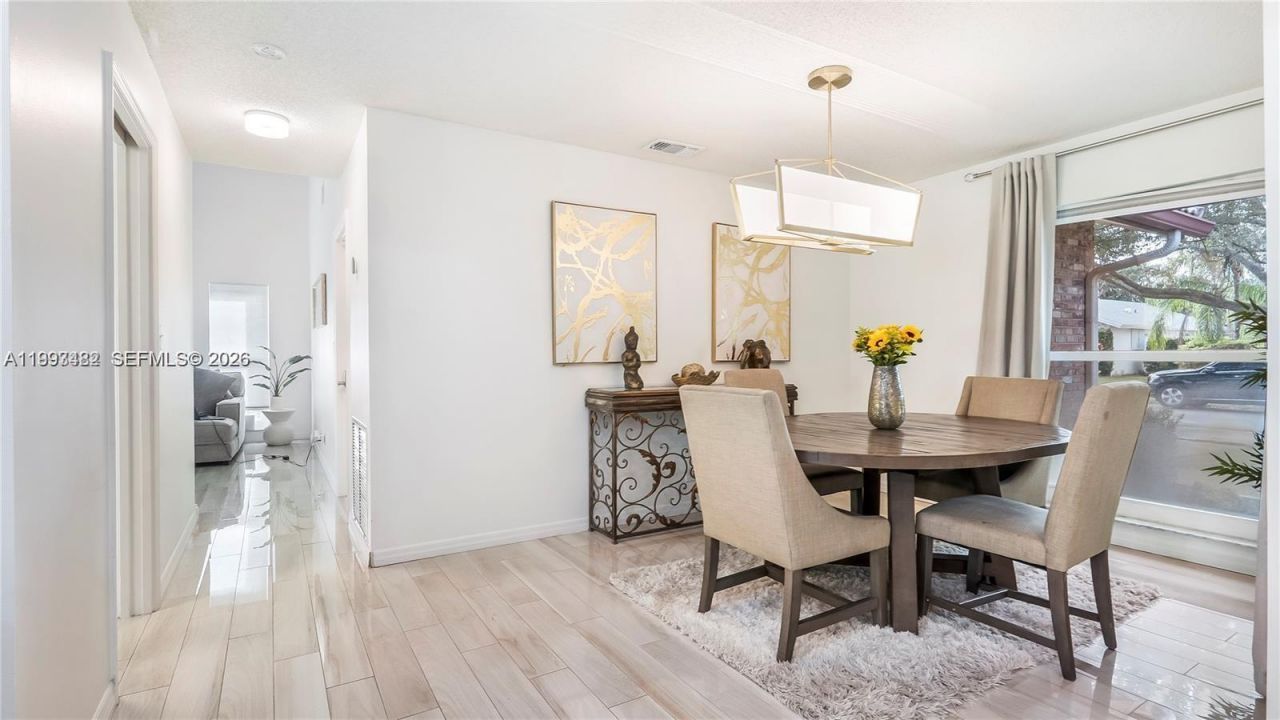 7101 NW 40th St , Coral Springs, FL 33065 Photo