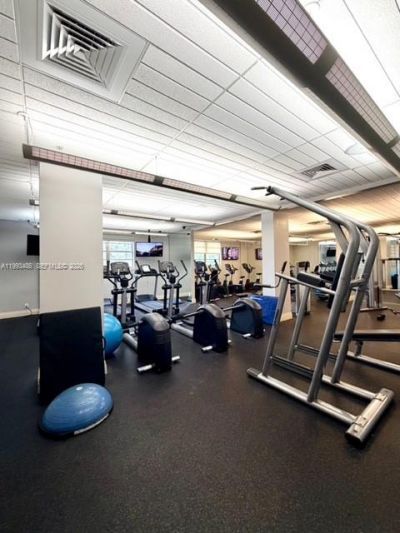 3901 S Ocean Dr, Unit 7M, Hollywood, FL 33019 Photo