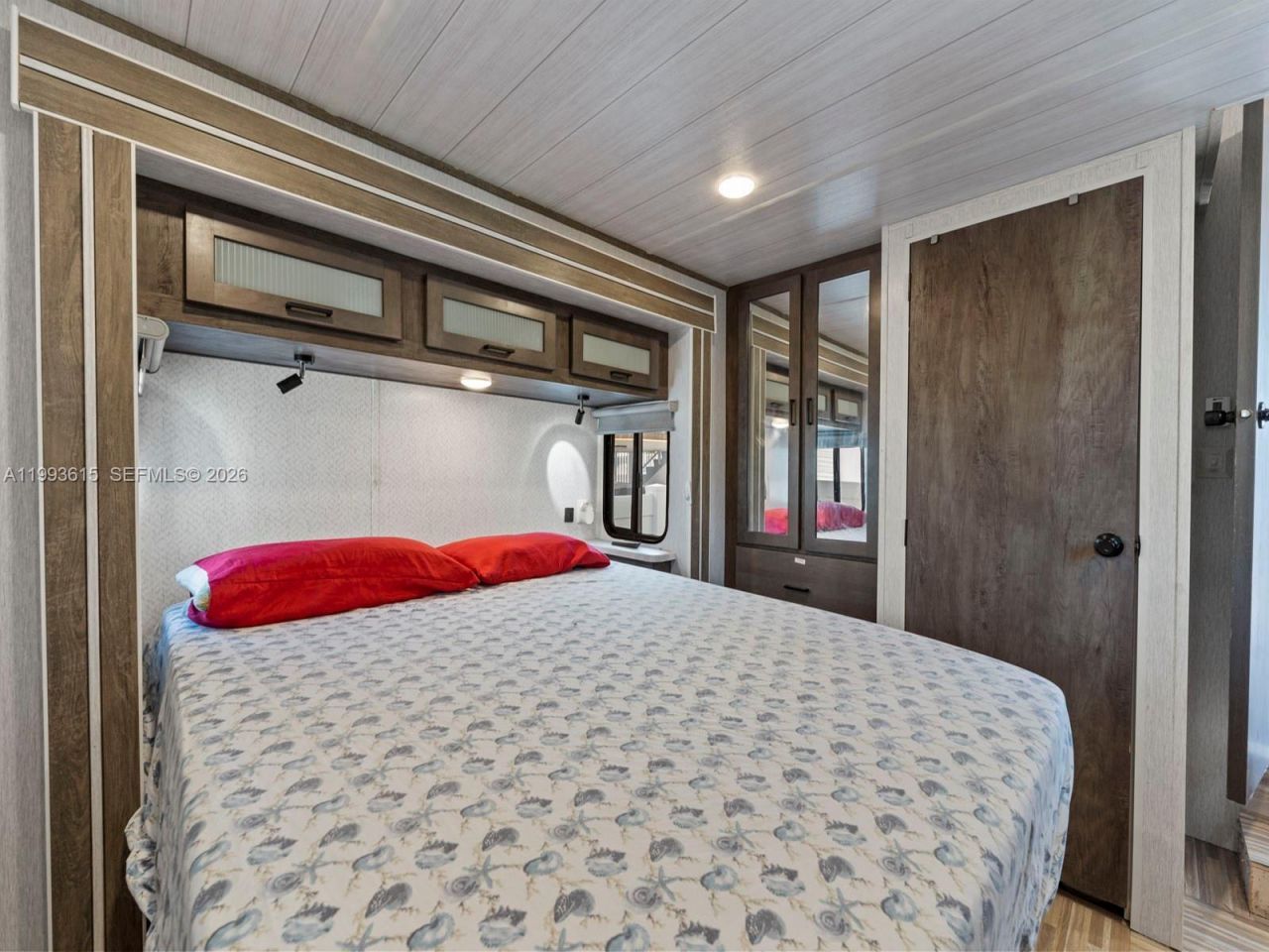 325 Calusa St 321, Key Largo, FL 33037 Photo