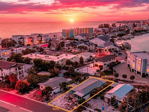 148 98TH AVENUE , TREASURE ISLAND, FL 33706