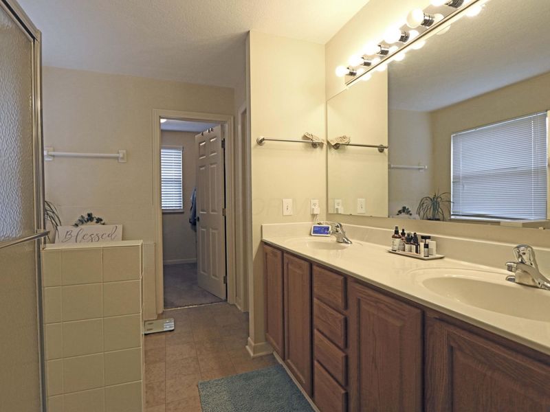 3423 Ledge Lane, Columbus, OH 43221 Photo 38