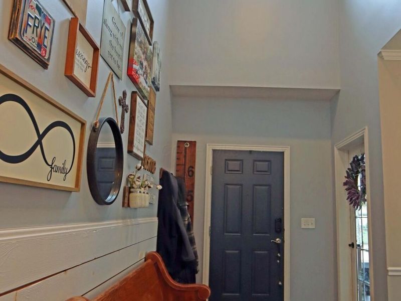 3423 Ledge Lane, Columbus, OH 43221 Photo 4