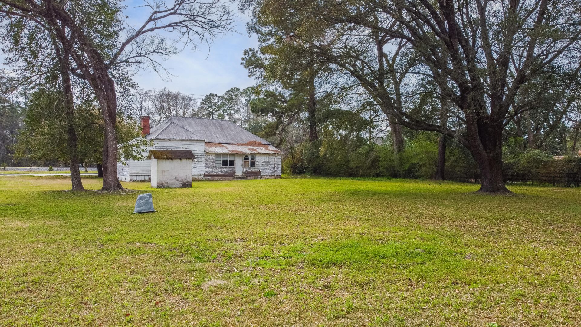 2604 Highway 78 Photo 5