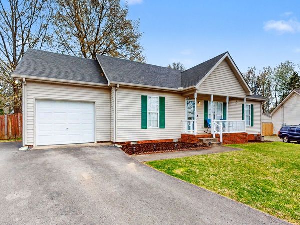 2553 Hillingdon Dr , Murfreesboro, TN 37127