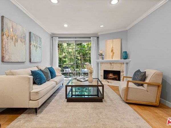 1375 Kelton Avenue, Unit 206, Los Angeles, CA 90024