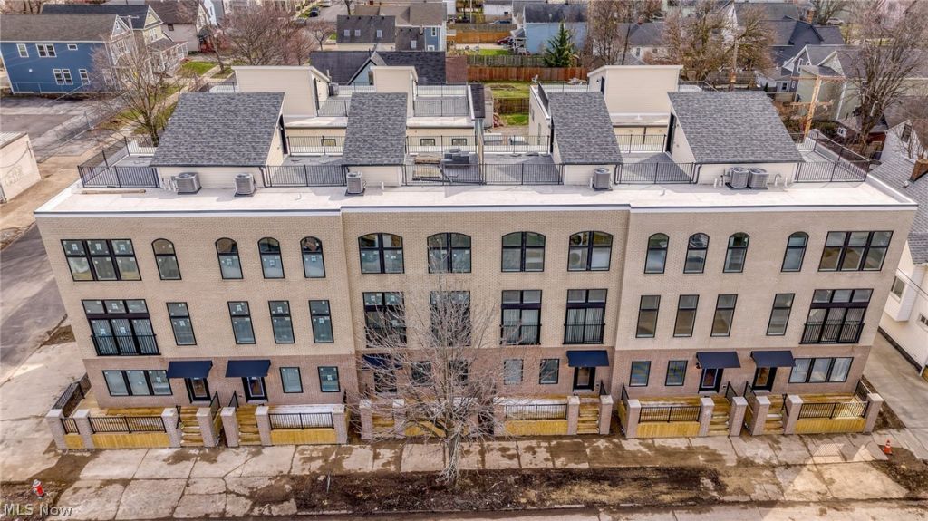 1928 W 47th Street, Cleveland, OH 44102 Main Photo