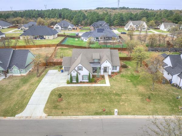 1815 Shaylee Lane, Choctaw, OK 73020