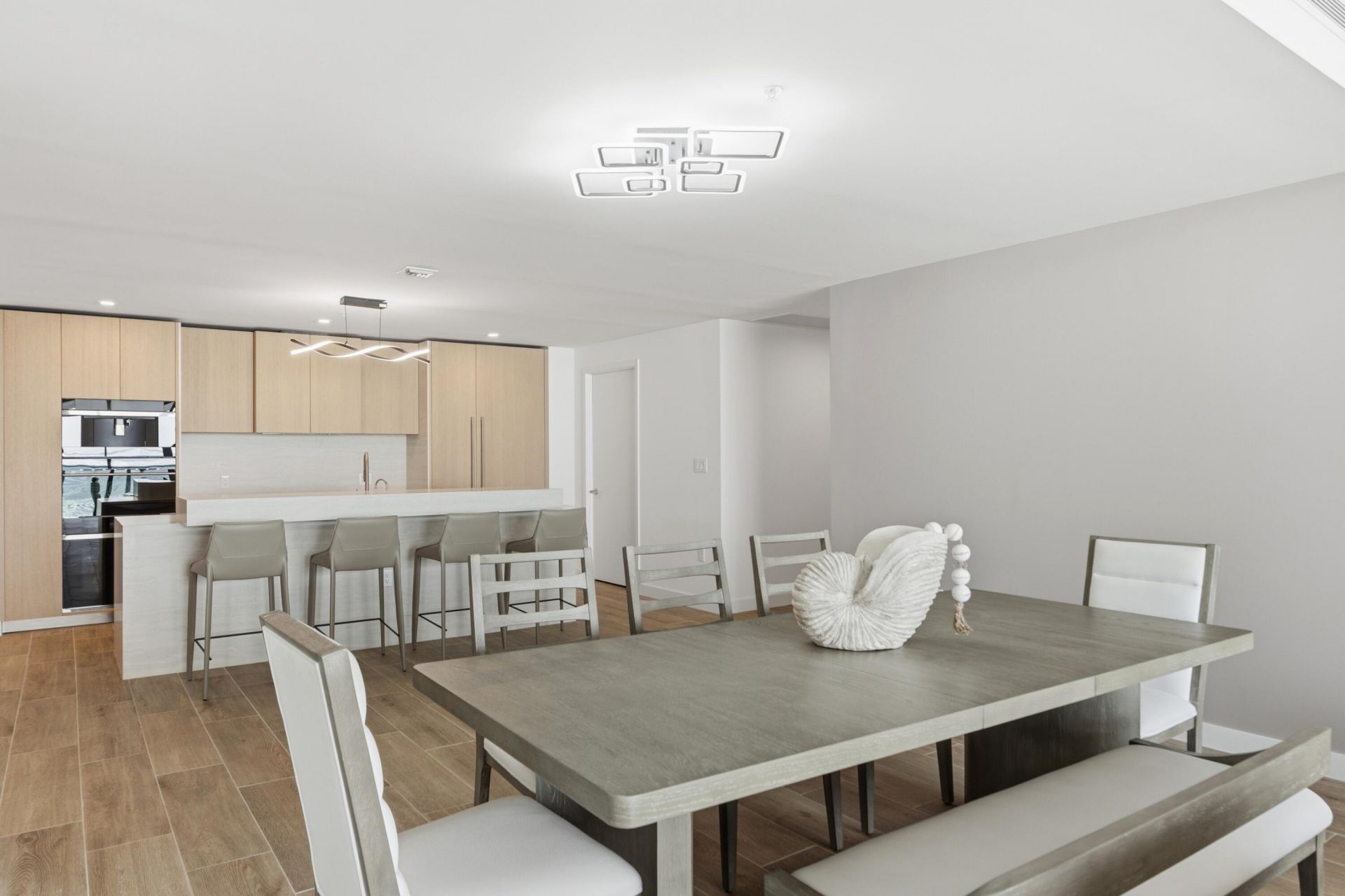 900 N Ocean Boulevard, Unit 802, Pompano Beach, FL 33062 Photo