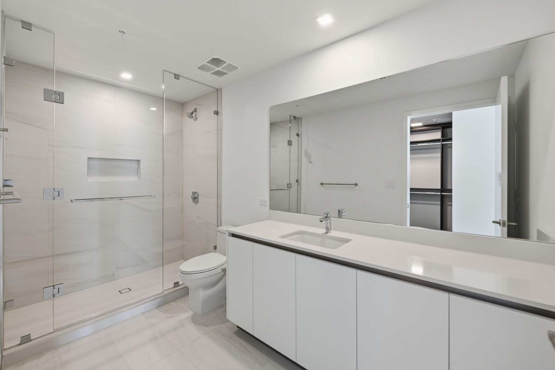 900 N Ocean Boulevard, Unit 802, Pompano Beach, FL 33062 Photo