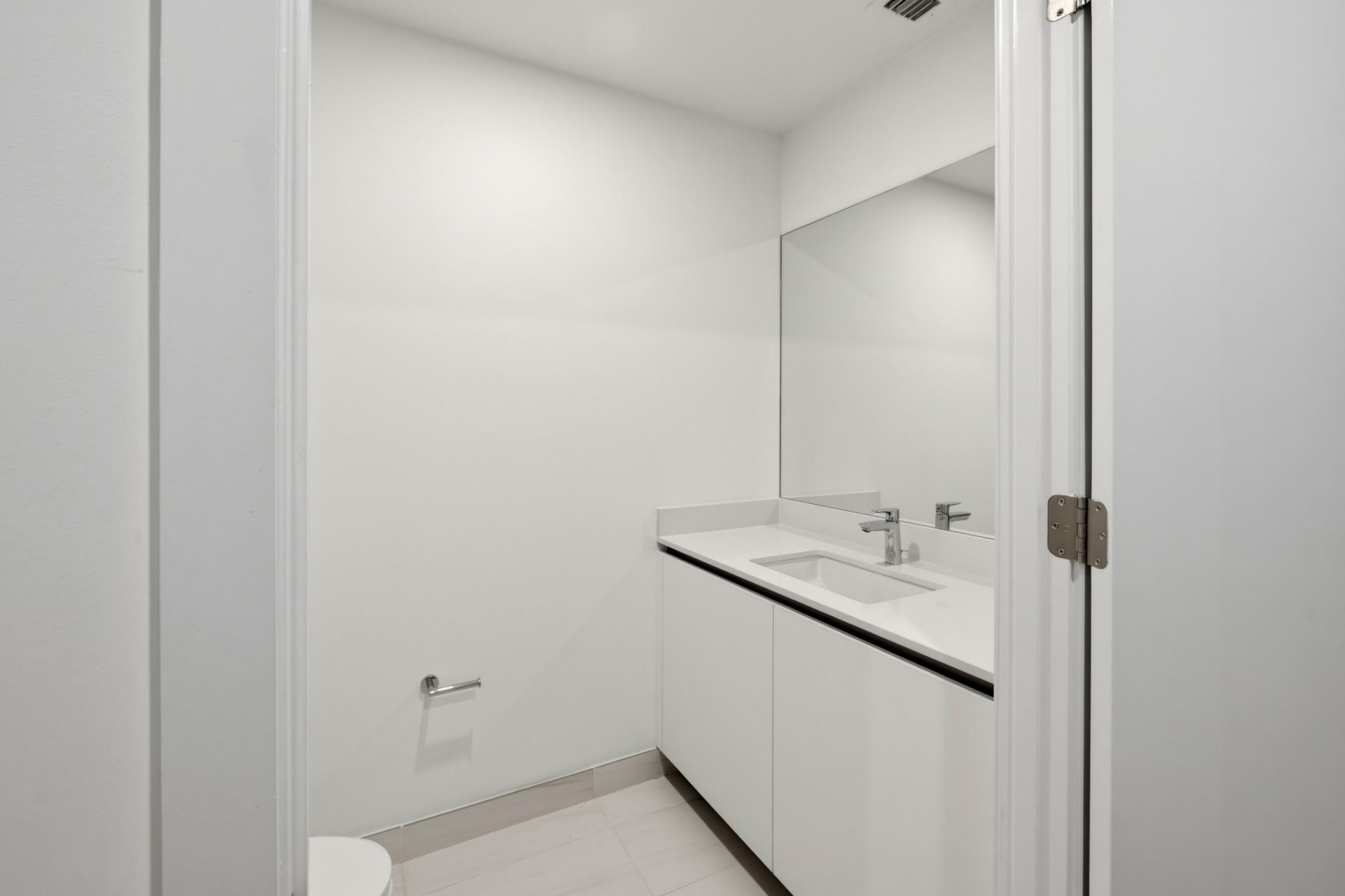 900 N Ocean Boulevard, Unit 802, Pompano Beach, FL 33062 Photo