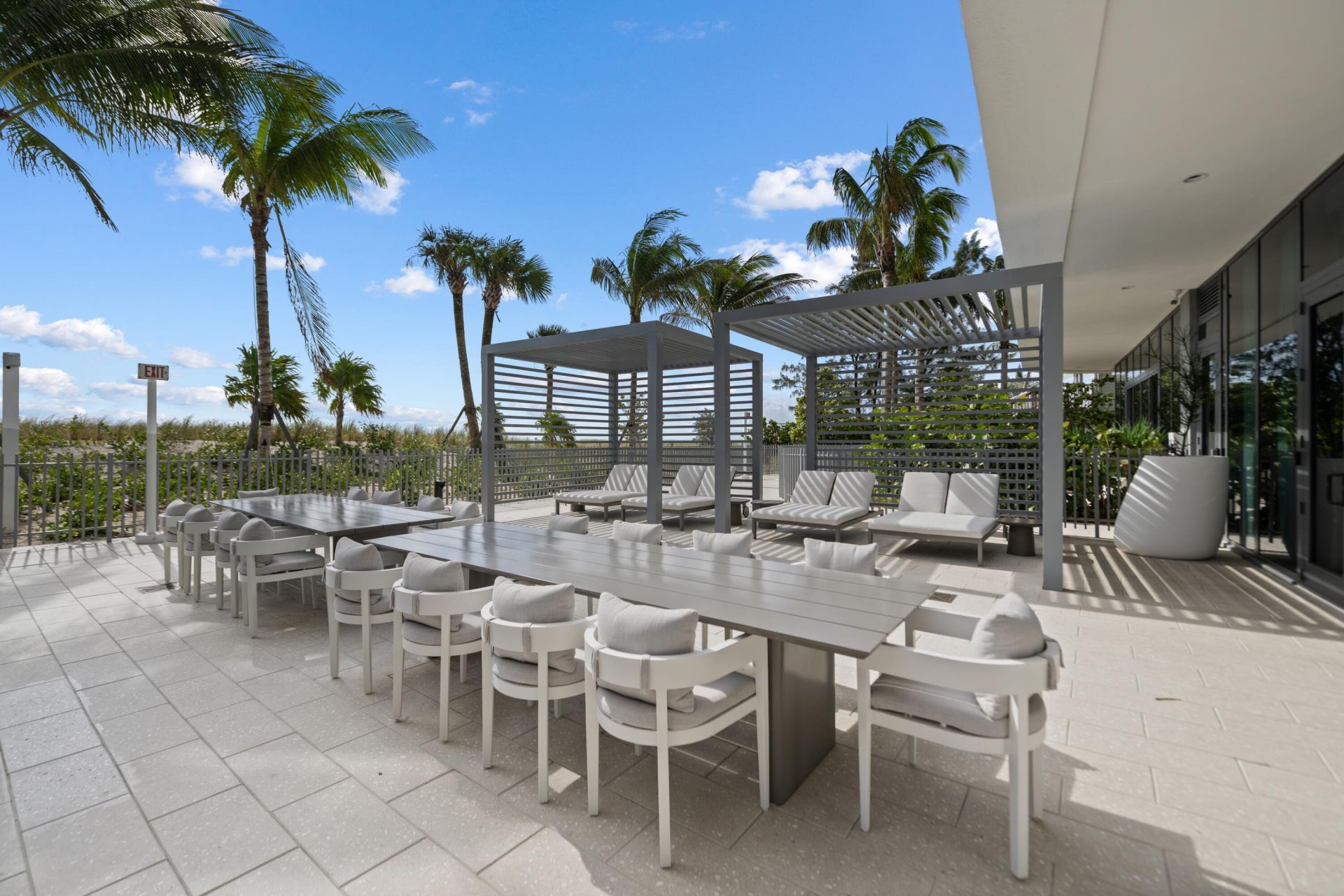 900 N Ocean Boulevard, Unit 802, Pompano Beach, FL 33062 Photo