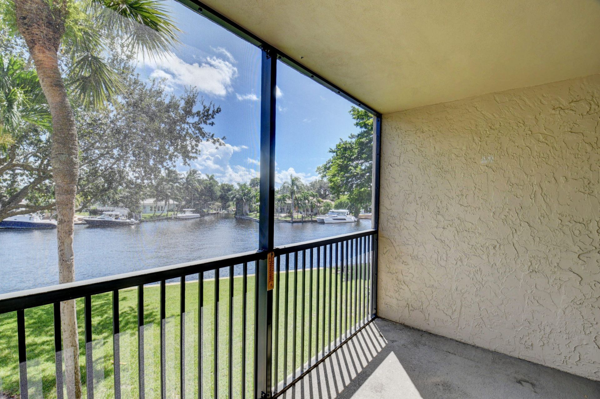 14 Royal Palm Way, Unit 2050, Boca Raton, FL 33432 Photo