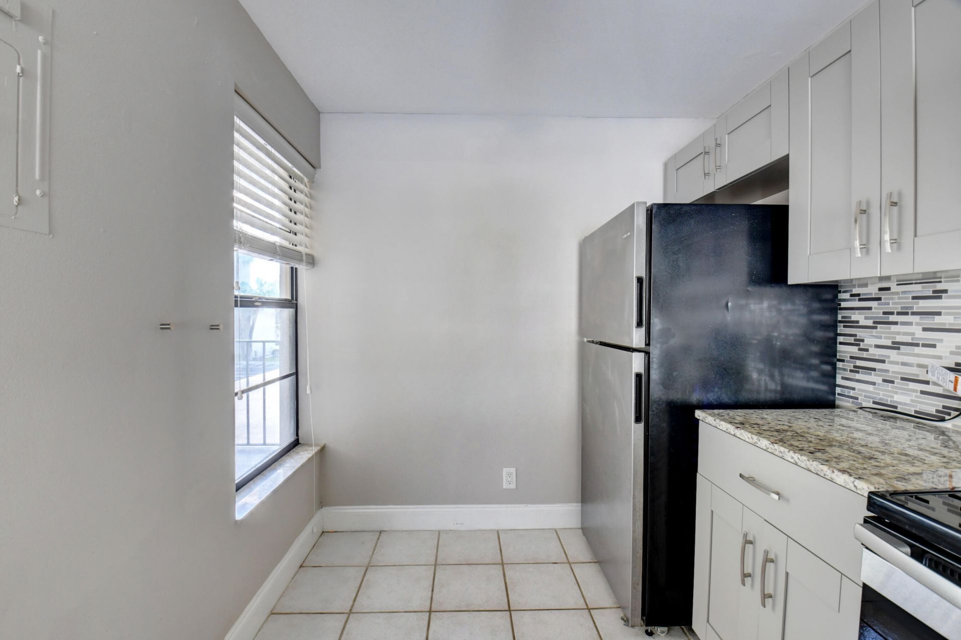 14 Royal Palm Way, Unit 2050, Boca Raton, FL 33432 Photo