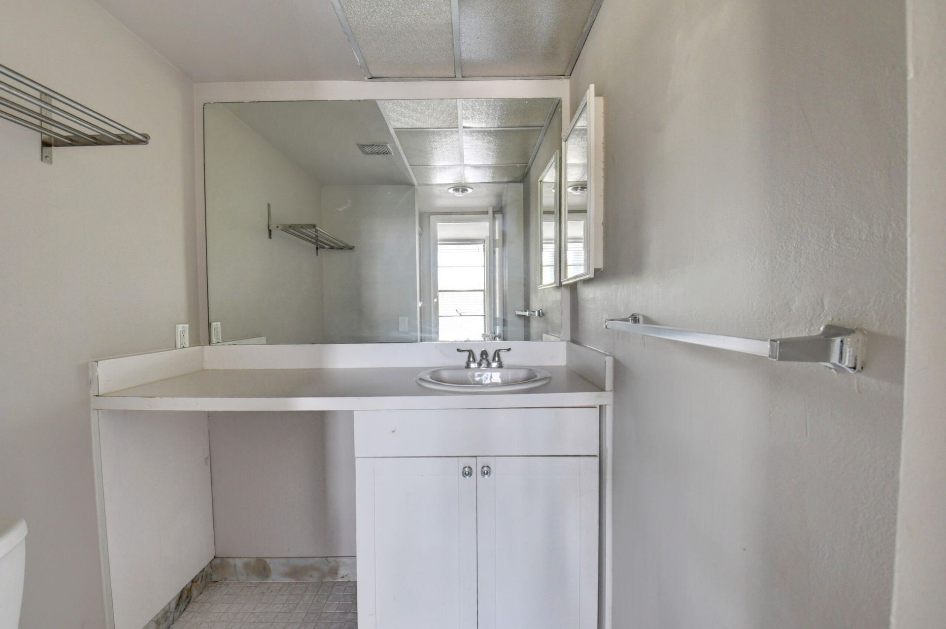 14 Royal Palm Way, Unit 2050, Boca Raton, FL 33432 Photo