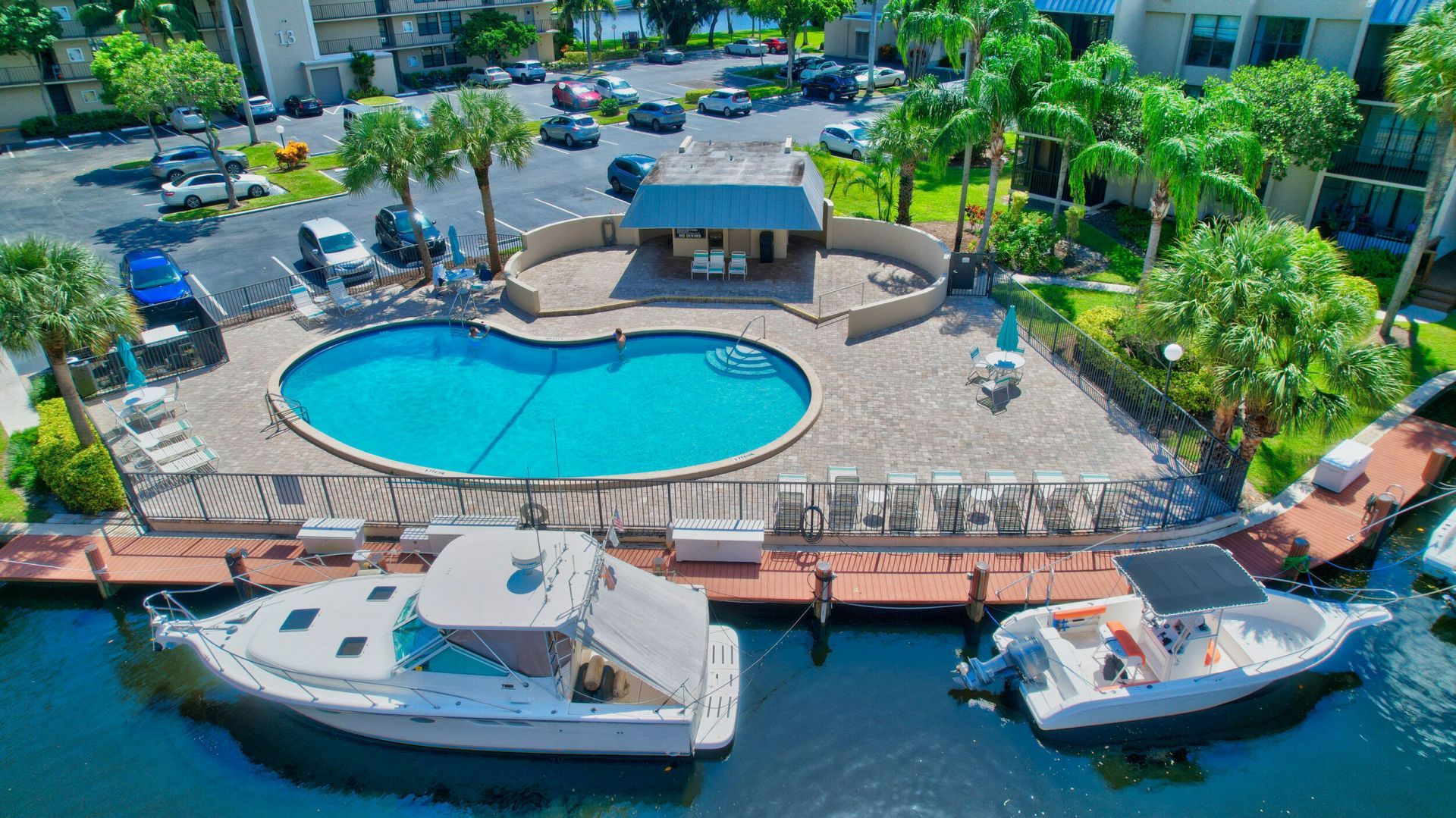 14 Royal Palm Way, Unit 2050, Boca Raton, FL 33432 Photo