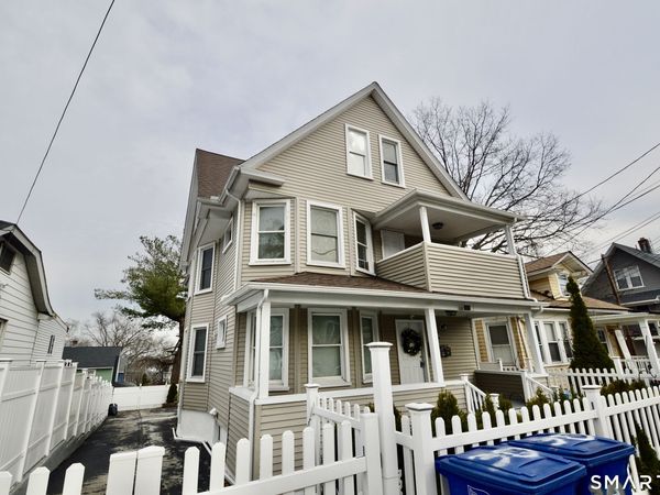 32 Boston , Unit 2nd fl, Bridgeport, CT 06610