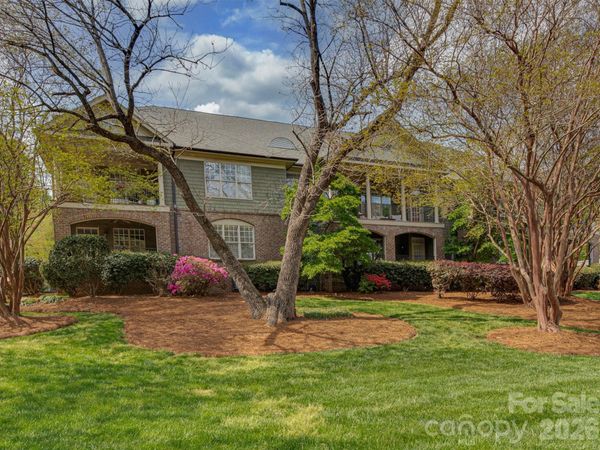 1127 Park West Drive , Charlotte, NC 28209