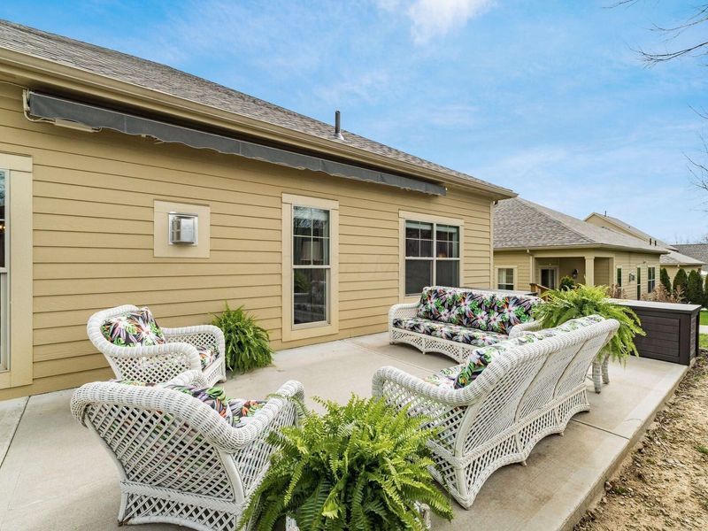 1126 Cross Creeks Ridge, Pickerington, OH 43147 Photo 4