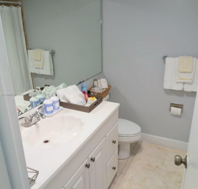 9273 SW 8th St, Unit 220, Boca Raton, FL 33428 Photo