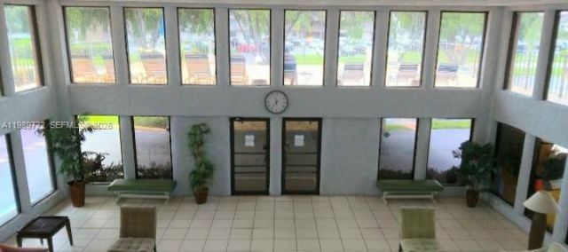 9273 SW 8th St, Unit 220, Boca Raton, FL 33428 Photo