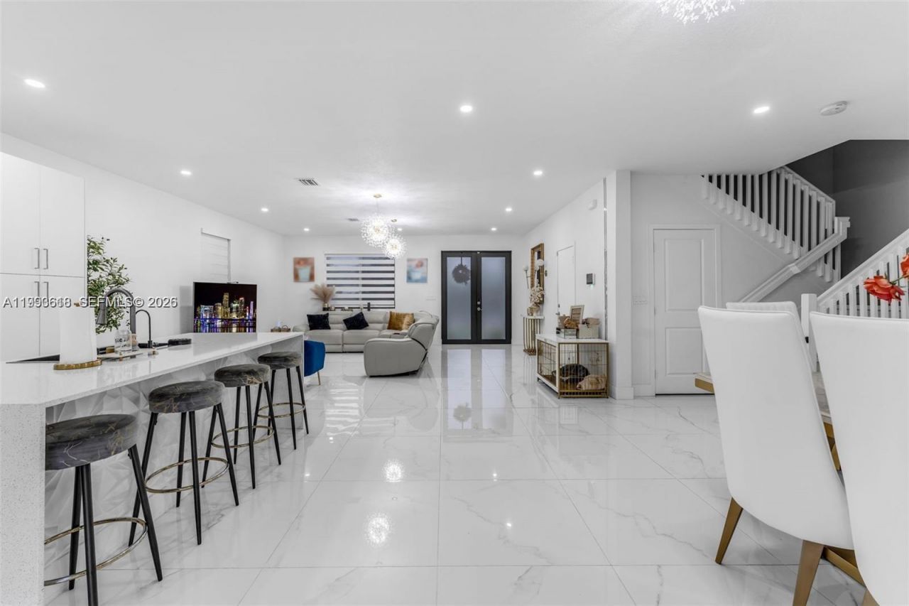 22712 SW 129th Ave , Miami, FL 33170 Photo