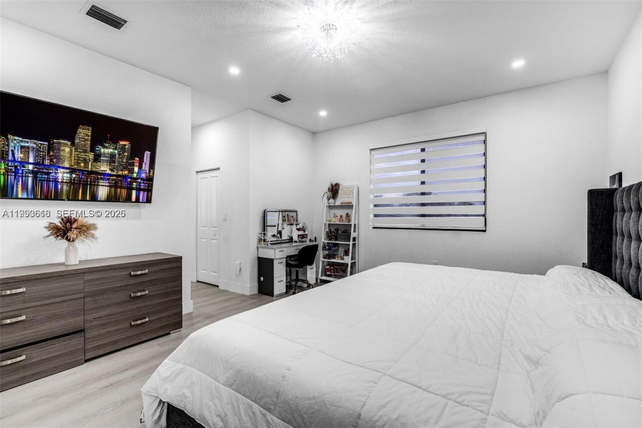 22712 SW 129th Ave , Miami, FL 33170 Photo