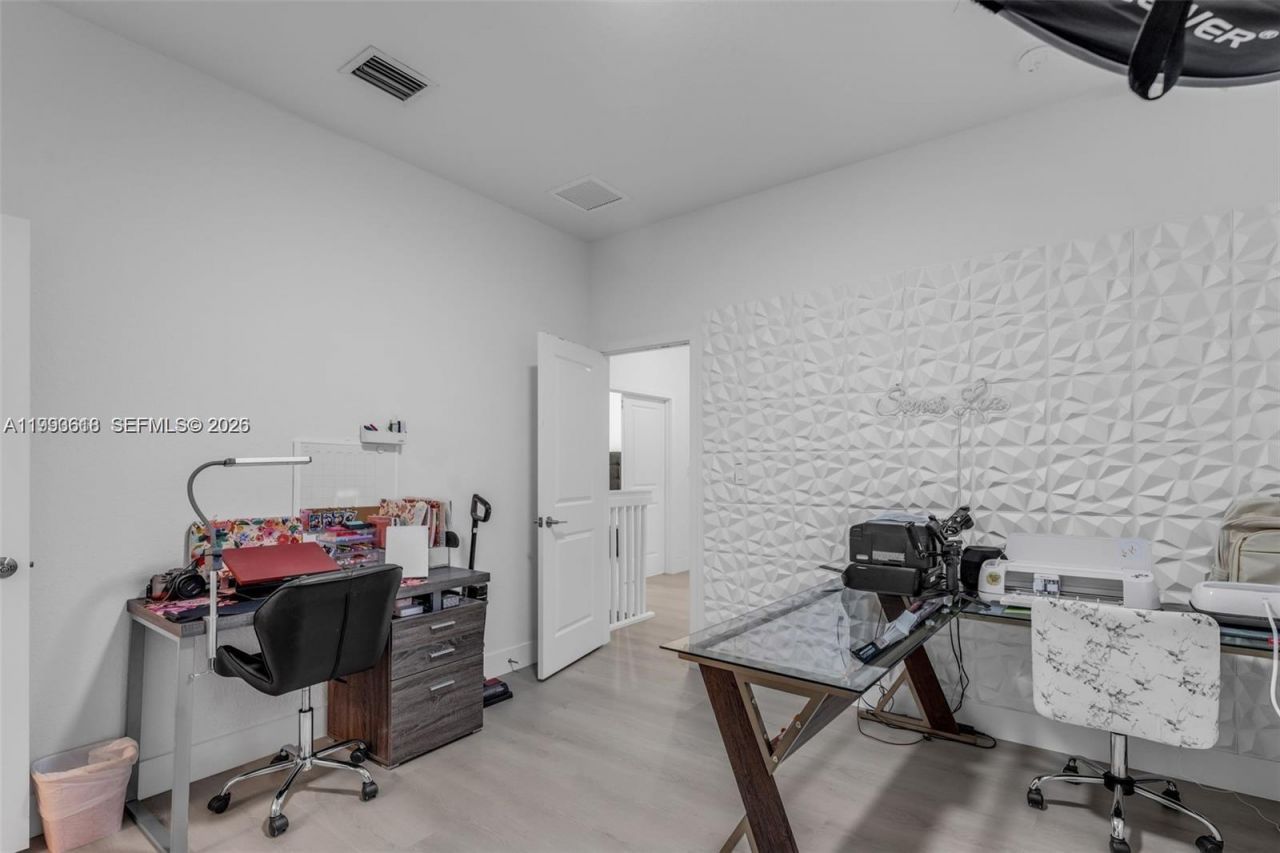 22712 SW 129th Ave , Miami, FL 33170 Photo