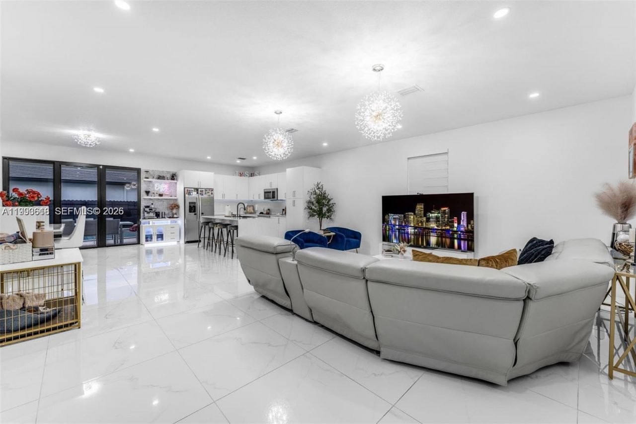 22712 SW 129th Ave , Miami, FL 33170 Photo