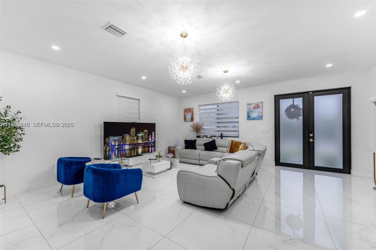 22712 SW 129th Ave , Miami, FL 33170 Photo