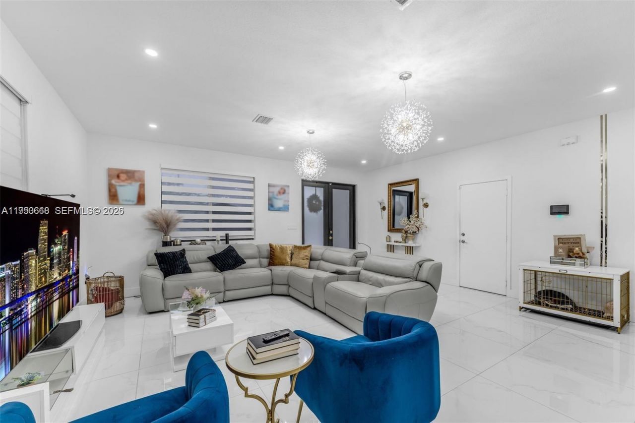 22712 SW 129th Ave , Miami, FL 33170 Photo