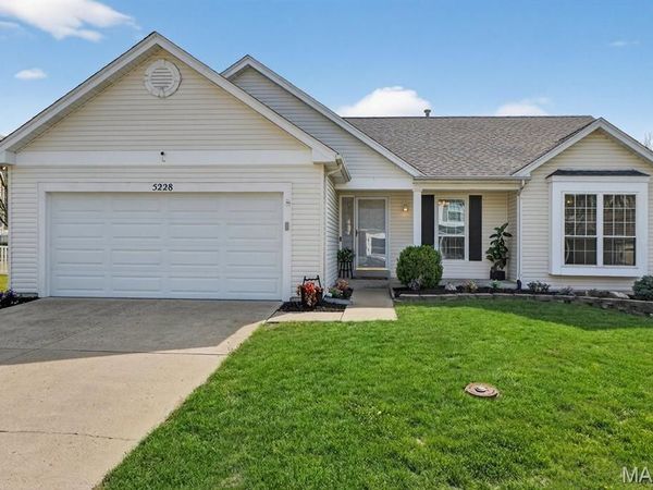 5228 Seasonbrooks Lane , Imperial, MO 63052
