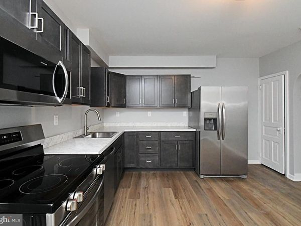 13 W 2ND STREET , POTTSTOWN, PA 19464