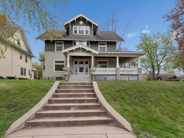 1732 Summit Avenue, Saint Paul, MN 55105